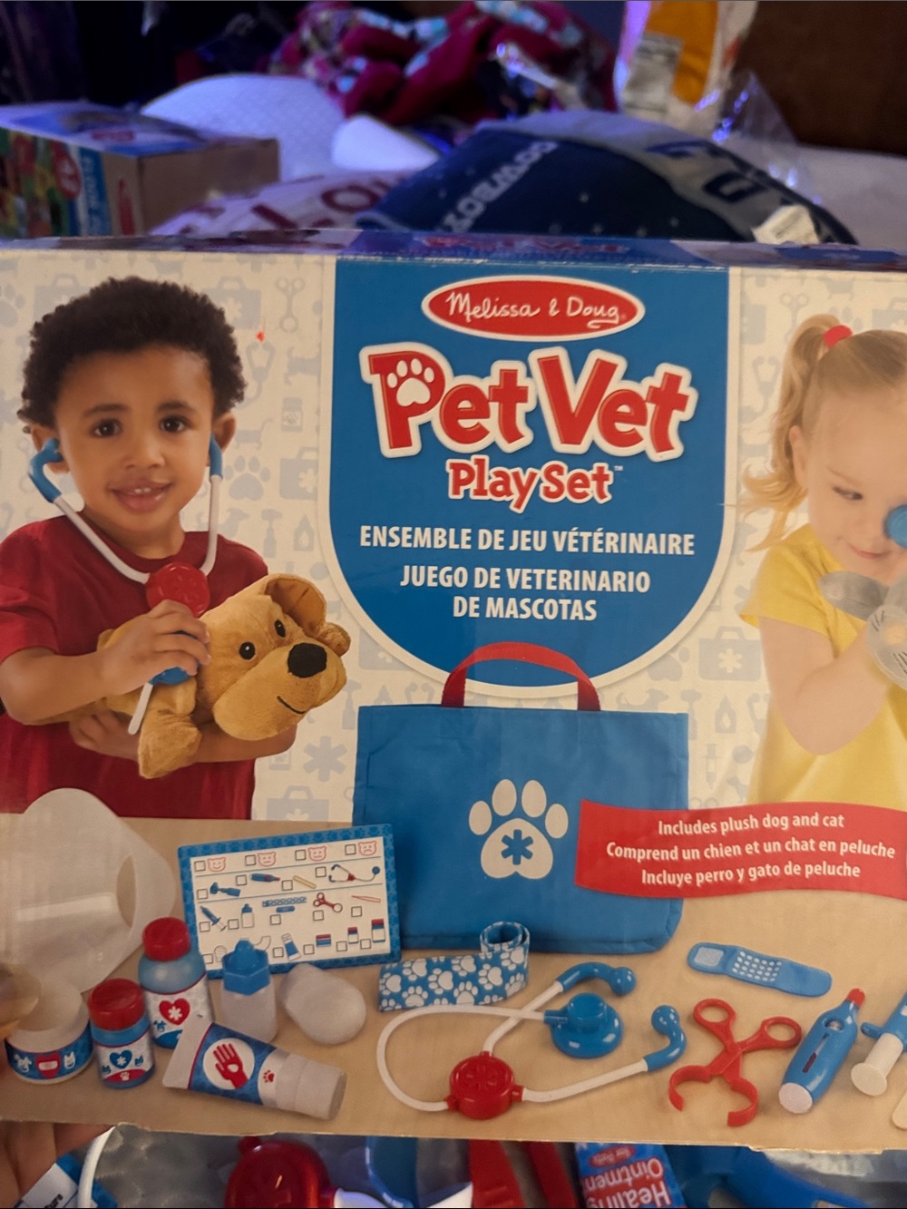 Melissa & Doug Pet Vet Play Set - Blue, Red, White